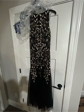 Adrianna Papell Black Evening Dress with Gold Sequin Accents